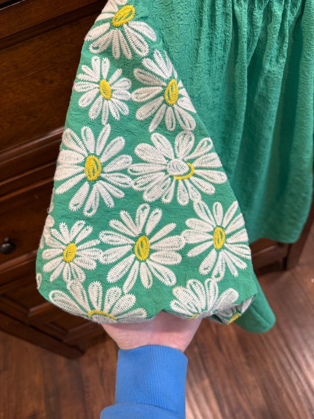 THML Green Puff-Sleeve Daisy Blouse - Picture 2 of 5